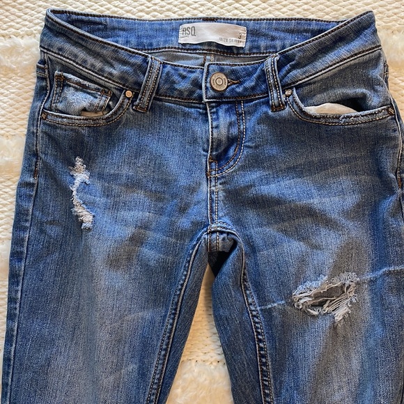 RSQ distressed jeans women’s - Picture 2 of 16